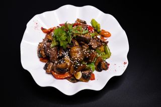 Утиная грудка с грибами (480г)