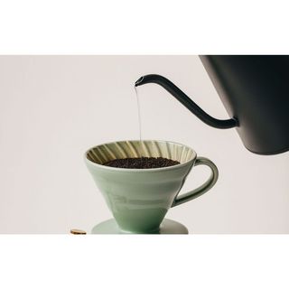 V60