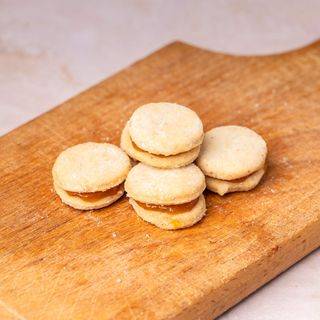 Vanilice sa orasima 100g