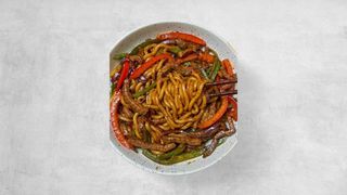 Veal stir-fried noodles