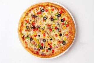 Vegetable pizza
