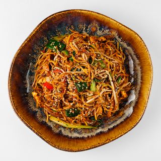Vegetable Lo Mein Noodles