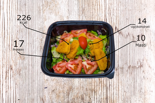Veggie salata s nuggetsima