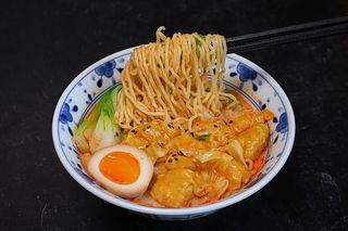 Wanton ramen