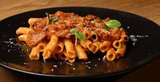 Ziti alla genovese di tonno