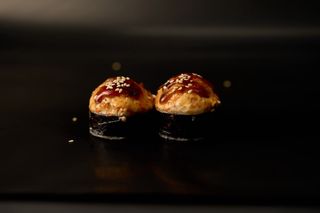 Запечённый Ролл с Угрём (8 шт/245 г)