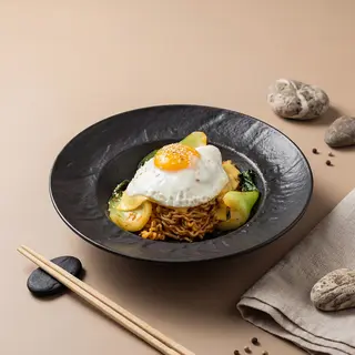 Жареный рамён с говядиной (400г)