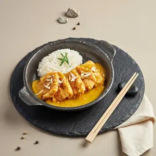 Жареная рыба в панировке с соусом карри (450г)