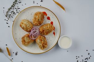 Жареные манты с мясом (350г)