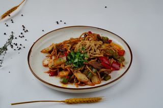 Жареный лагман (350г)