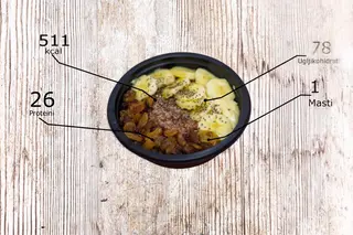 Zobene pahuljice s bananom I grožđicama