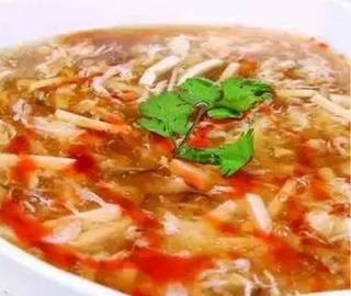 125酸辣汤Zuppa agropiccante - piccola