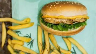 Cheesy Chicken burger