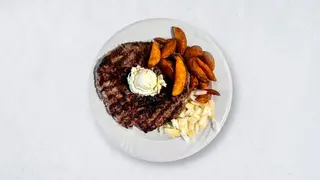 Pljeskavica na kajmaku 350g
