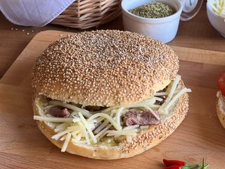 Molffoletta acciughe e grana