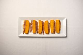 Acciughe del mar Cantabrico con lingotto di polenta fritta - 50gr