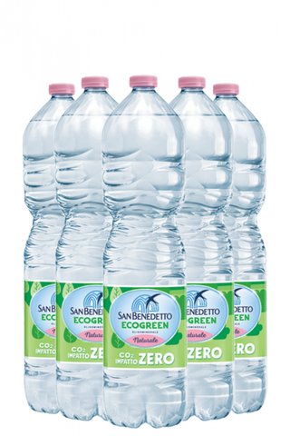 Acqua naturale grande