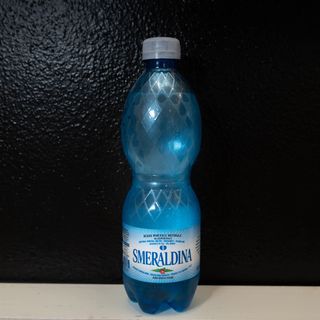 Acqua frizzante