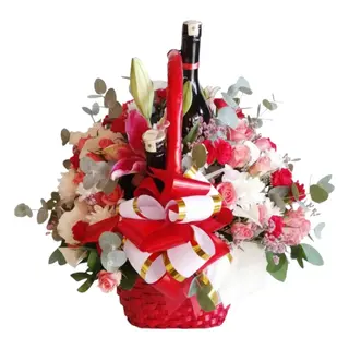 Classic Basket Bouquet