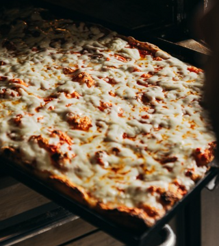 Amatriciana mezza teglia