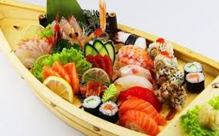 125. Barca party piccola 26 pezzi