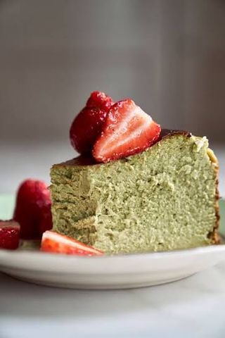 BASQUE MATCHA HOMEMADE