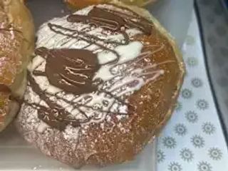 Bomba Kinder