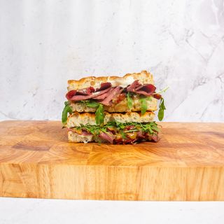 Roastbeef speciale focaccia