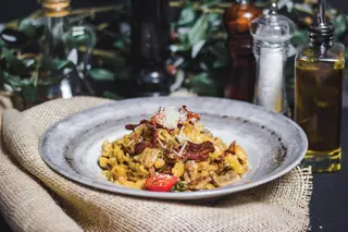 Pasta con prosciutto