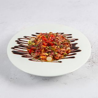 Dimljeni losos salata