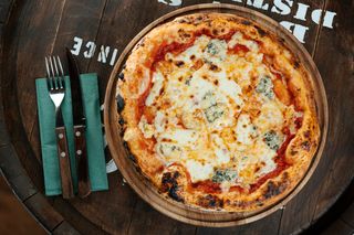 Pizza Quatro formaggi 30cm