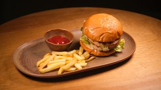 Бургер с курицей (280г)