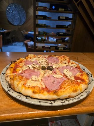 Pizza Capricciosa