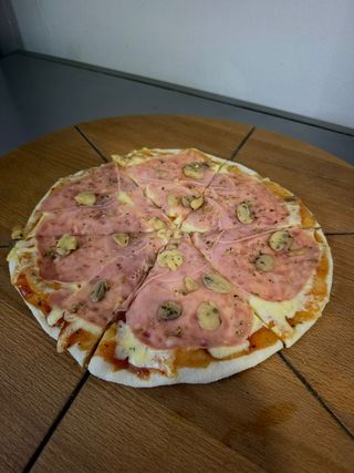 Pizza Capricciosa