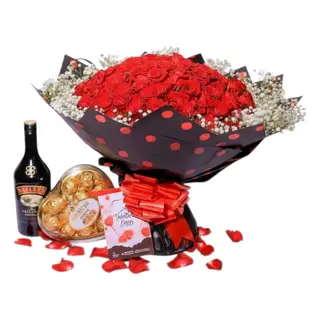 100 Roses & Gypsophila with Baileys & Chocolates