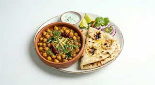 Chana masala nan