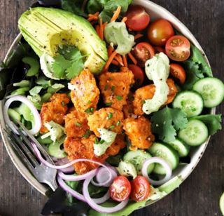 Piletina sa avokado sosom