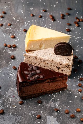 Чизкейки (Сникерс,Шоколадный, Маракуйя,Черничный,Нью-Йорк, Клубника-Ваниль) (200г)