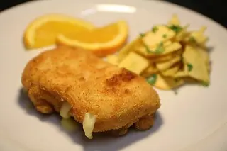 Cordon Bleu com Batata Frita ao Palito