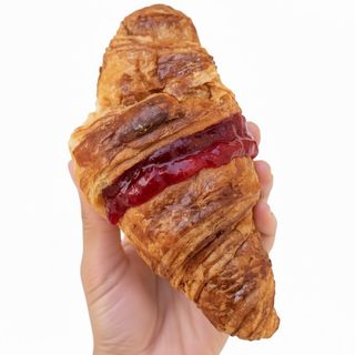 Cornetto fresco marmellata