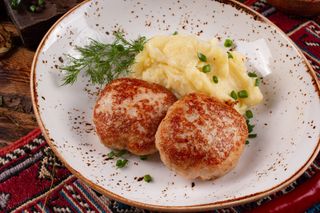 Домашние котлеты (200г)