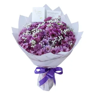 Purple mums bouquet