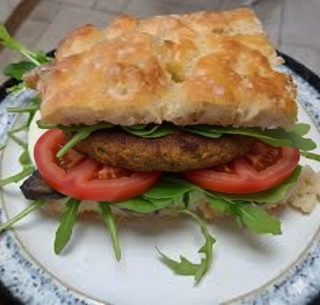 Falafel burger