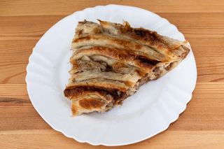 Burek faširani