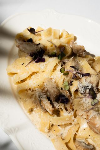 Феттучини альфредо (350г)