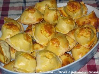 Fiadoni dolci con ricotta 250