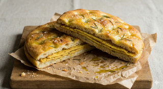 Focaccia con cecina