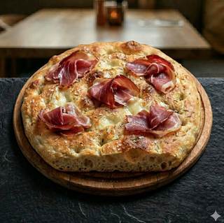 Focaccia speck e scamorza