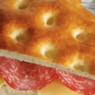 Focaccina con salame