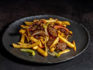 Фри с мясом (400г)